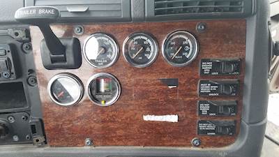 Freightliner Cascadia 125 Dashboard Assembly
