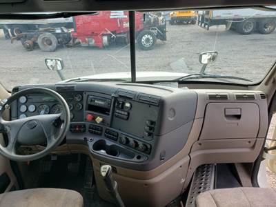 Freightliner Cascadia 125 Dashboard Assembly