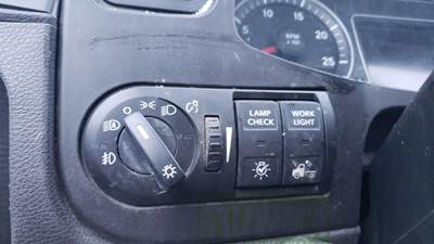 International LT625 Dashboard Assembly