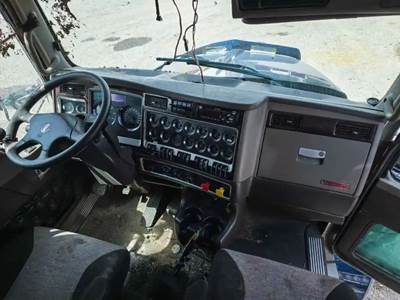 Kenworth T800 Dashboard Assembly