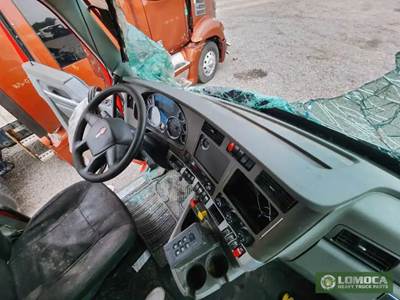 Kenworth T880 Dashboard Assembly