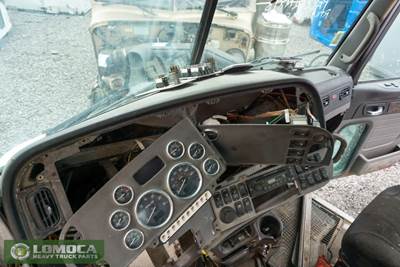 Peterbilt 384 Dashboard Assembly