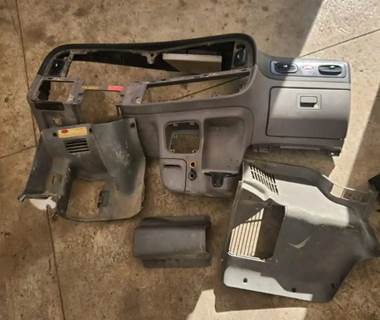 Peterbilt 389 Dashboard Assembly