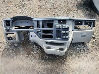 Peterbilt 579 Dashboard Assembly