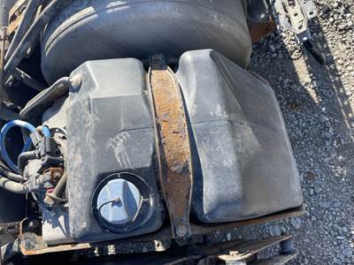 Freightliner Cascadia 125 DEF Tank