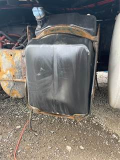 Freightliner Cascadia 125 DEF Tank