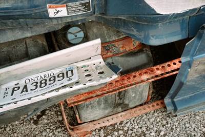 Freightliner Cascadia 125 DEF Tank