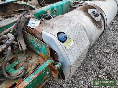 Freightliner Cascadia DEF Tank for a 2013 Freightliner Cascadia 125