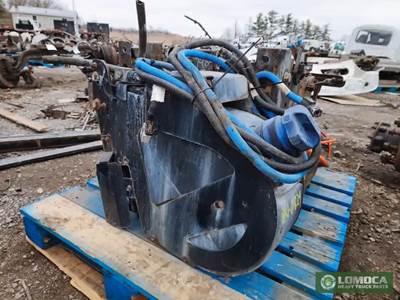 International 4400 DEF Tank