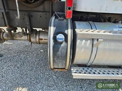 Kenworth T370 DEF Tank