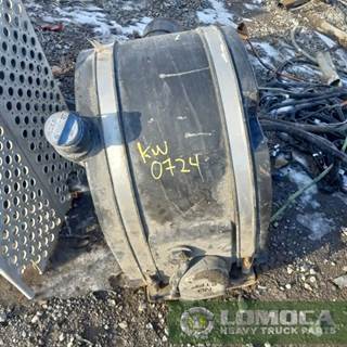 Kenworth T680 DEF Tank