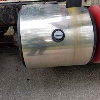 Kenworth T800 DEF Tank