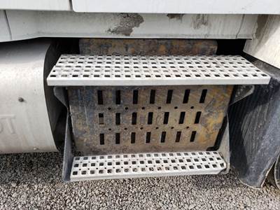 Volvo VNL DPF Filter