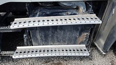 Western Star 5700 DPF Filter