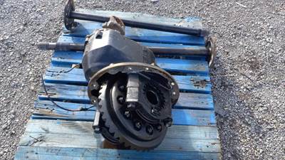 Meritor-Rockwell MT40-14XP Differential Part for a 2012 Volvo VNL