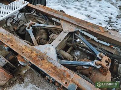 Dana-Spicer DSP40 Front Differential for a 2005 Kenworth T2000