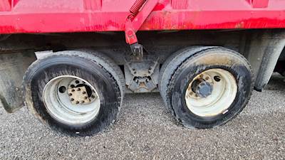 Eaton DD463 Front Differential for a 2007 Mack CT713