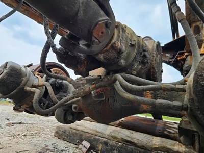 Mack CRDP202 Front Differential for a 2000 Mack RB688S