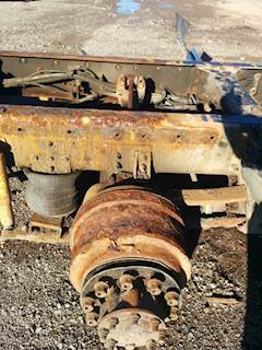 Meritor-Rockwell RT 40-14 Front Differential for a 1998 International 9300