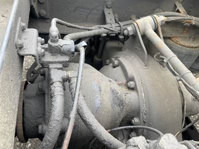 Meritor-Rockwell MT40-14XC Front Differential for a 2016 Volvo VNL