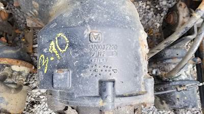 Meritor-Rockwell MT40-14XP Front Differential for a 2013 Freightliner Cascadia 125