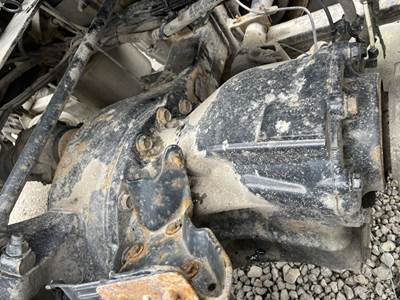 Meritor-Rockwell Front Differential for a 2012 Freightliner Cascadia 125