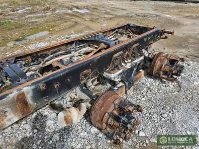 Meritor-Rockwell RD23-164 Front Differential for a 2004 Mack CV713 Granite