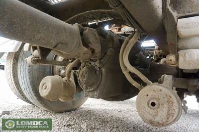 Meritor-Rockwell RD23-164 Front Differential for a 2005 Volvo VNL