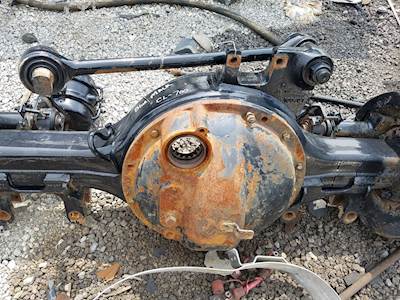 Dana-Spicer Front Differential for a 2005 Mack CL700 SERIES