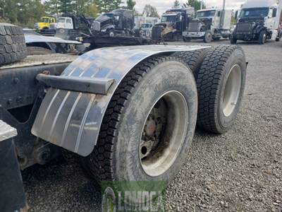 Dana D46-170 Rear Differential for a 2014 Kenworth T800