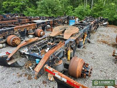 Dana D46-170 Rear Differential for a 2006 Kenworth T800