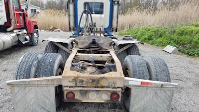 Eaton RS463 Rear Differential for a 2001 Peterbilt 378