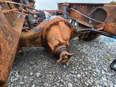 Meritor-Rockwell MS113 Rear Differential for a 2008 Hino 165