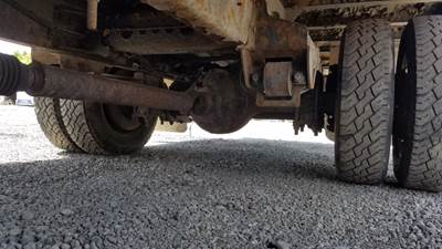 Meritor-Rockwell Rear Differential for a 2010 Hino 185