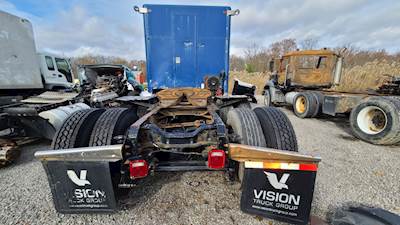 Meritor-Rockwell RR23-164 Rear Differential for a 2000 Mack CH613