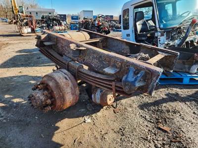 Meritor-Rockwell RS23160 Rear Differential for a 1998 GMC T7500