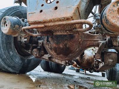 Meritor-Rockwell RT46-160 Rear Differential for a 2004 International 7600