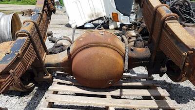 Dana W230-S Rear Differential for a 1999 International 4300