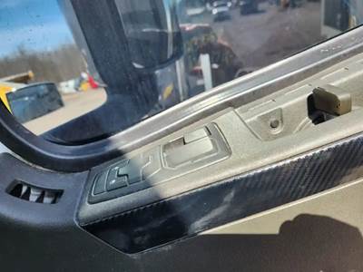 Volvo VNR64T Door Electrical Switch