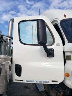 Freightliner Cascadia 125 Right Door