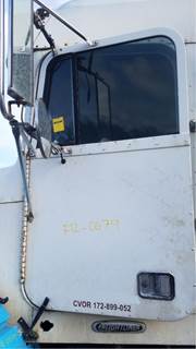 Freightliner FLD120 Left Door
