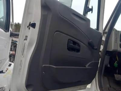 International 4400 Left Door