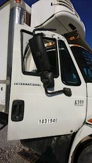 International DuraStar 4300 Right Door for a 2006 International 4300 Durastar