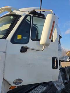International LF687 Left Door for a 2016 International Prostar LF687