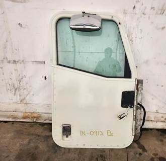 International Paystar 5900i Right Door