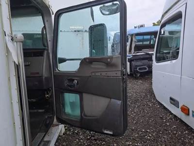 Kenworth T660 Right Door
