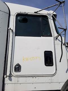 Kenworth T800 Right Door