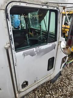 Kenworth T800 Right Door