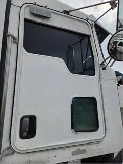 Kenworth T800 Right Door