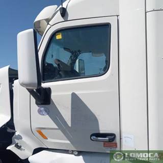 Peterbilt 579 Left Door
